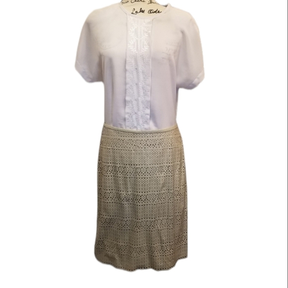 Calvin Klein Faux Leather Eyelet Pencil Skirt Size 8 Cream Beige Work Office - Picture 3 of 7